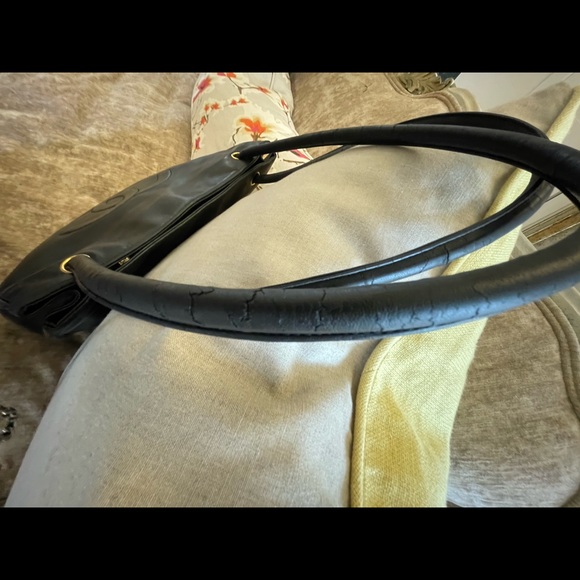 Authentic VINTAGE CHANEL NORTH SOUTH TOTE IN GOOD USED CONDITION - Picture 12 of 16